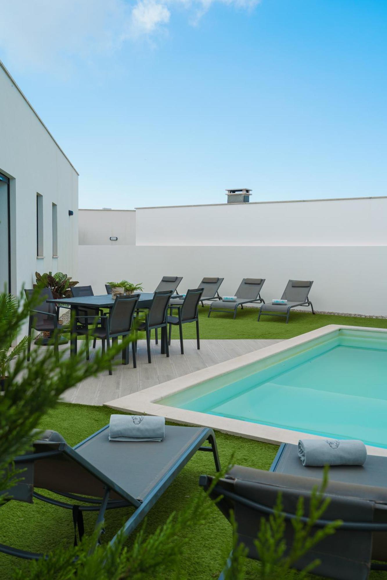 Villa Lola Santa Barbara  ภายนอก รูปภาพ